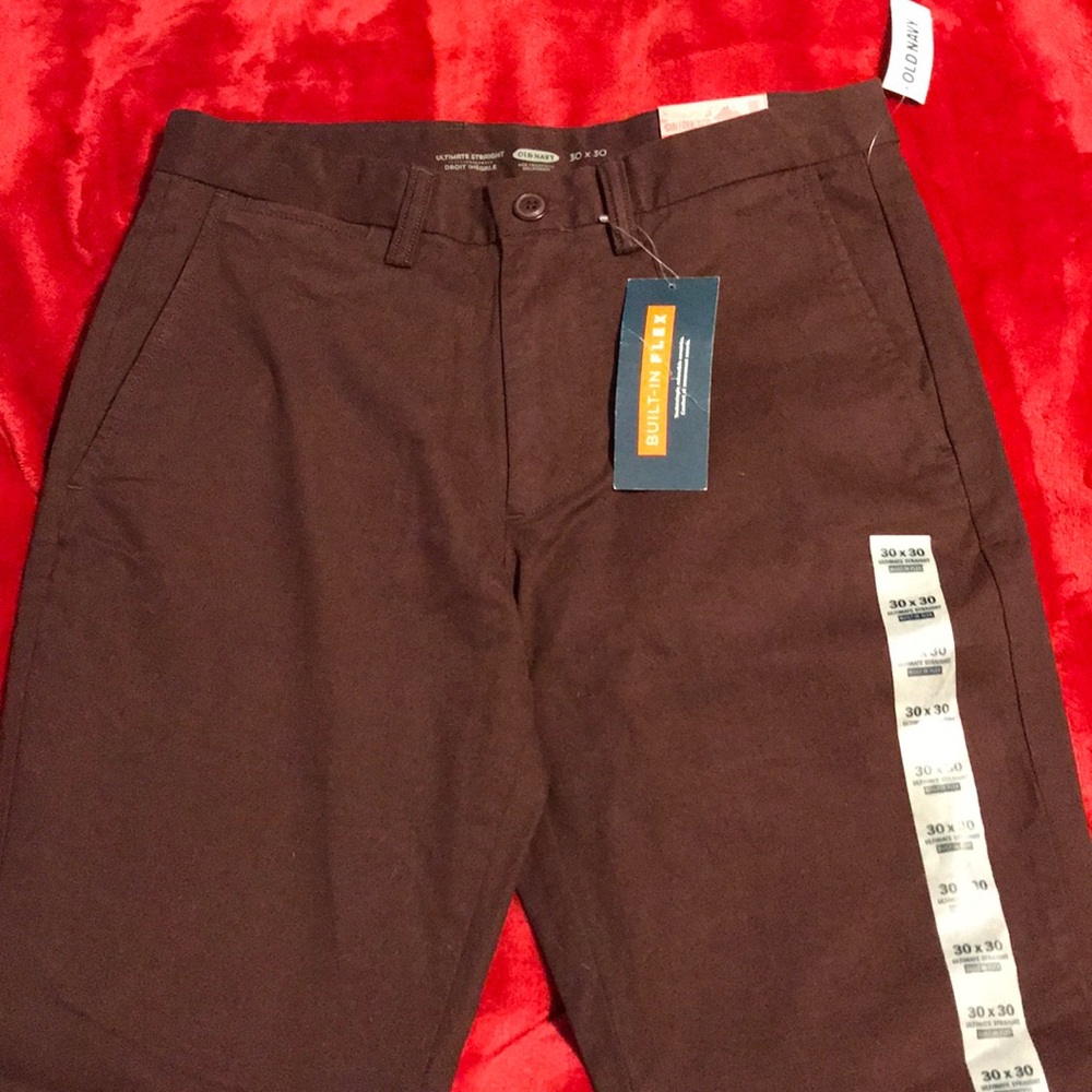 Maroon khakis (30 x 30)